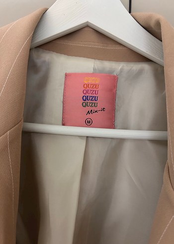 Quzu Bej Düğmeli Kadın Blazer Ceket