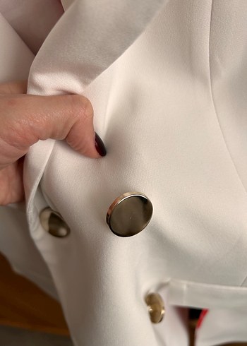 Düğmeli Beyaz Mini Yelek - Görsel 3