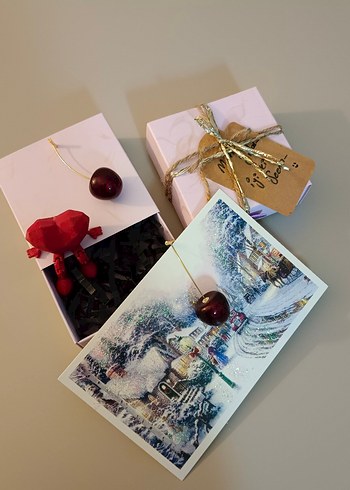 Renkli Hediye Kutusu ve Kartı - Görsel 5