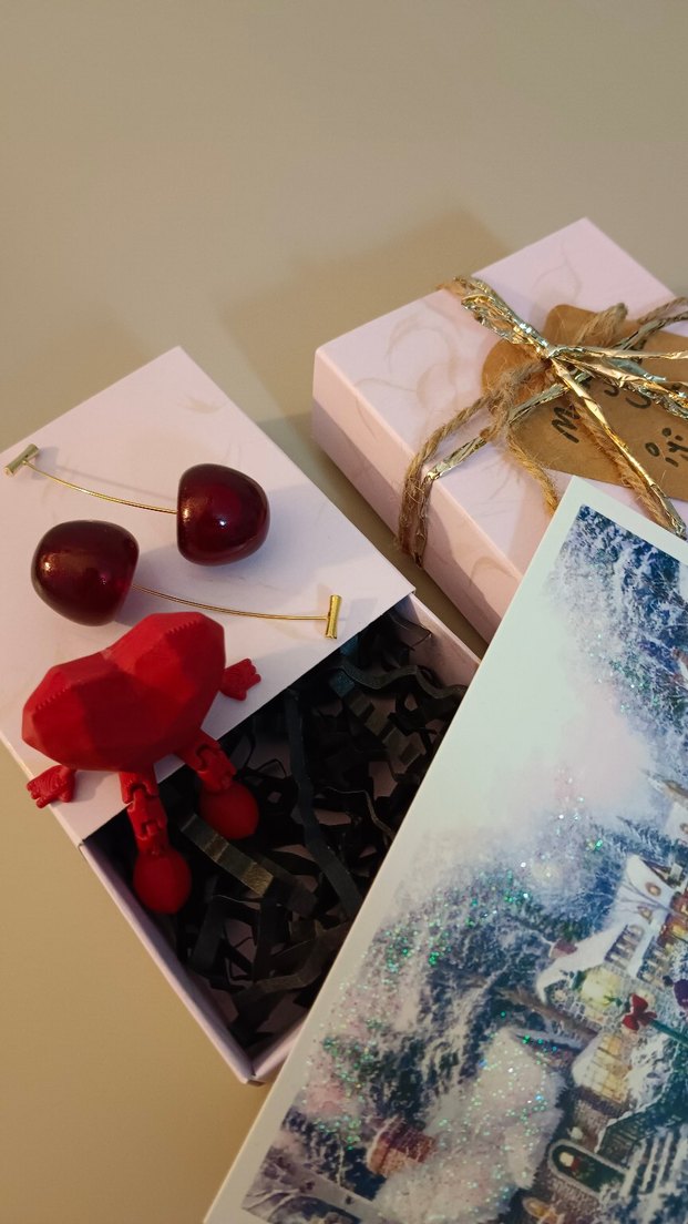 Renkli Hediye Kutusu ve Kartı - Görsel 3