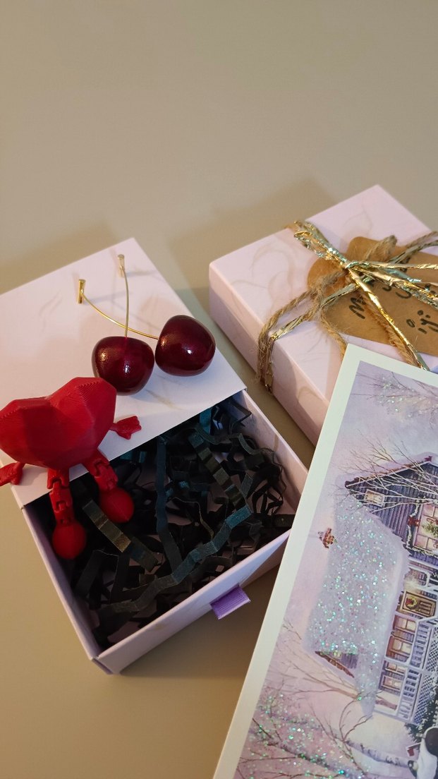 Bordo Hediye Kutusu ve Kış Temalı Kart - Görsel 4