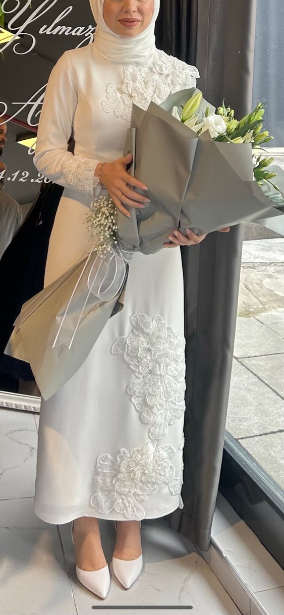 Dantel İşlemeli Beyaz nişan Elbisesi - Görsel 4