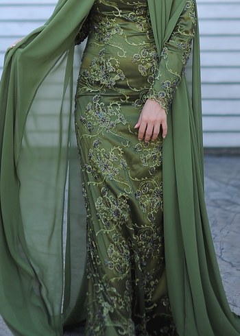 Pelerinli kına elbisesi - Görsel 5