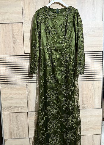 Pelerinli kına elbisesi - Görsel 3