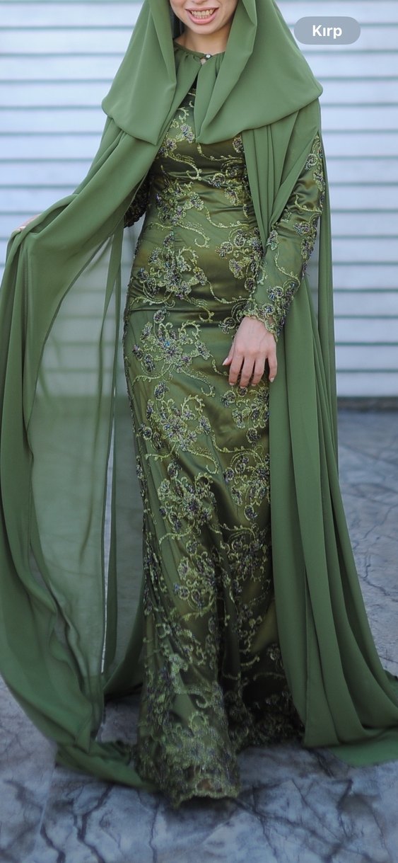 Pelerinli kına elbisesi - Görsel 5