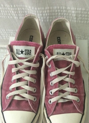 Converse b