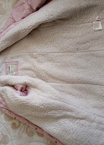 Kürklü Kapüşonlu Pembe Kız Çocuk Mont LC waikiki - Görsel 2