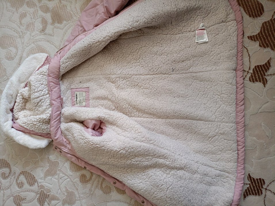 Kürklü Kapüşonlu Pembe Kız Çocuk Mont LC waikiki - Görsel 2