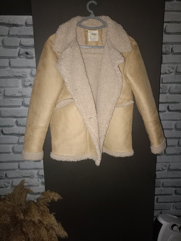 Bej Süet Kürklü Kız Cocuk Kaban - Görsel 2