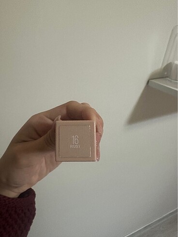  Beden Maybelline Lifter Gloss