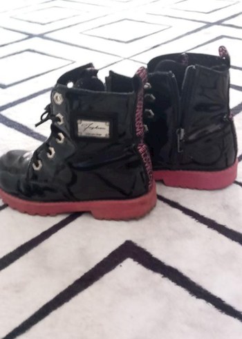 kız çocuk bot - Görsel 4