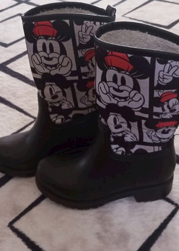 kiz çocuk bot - Görsel 2