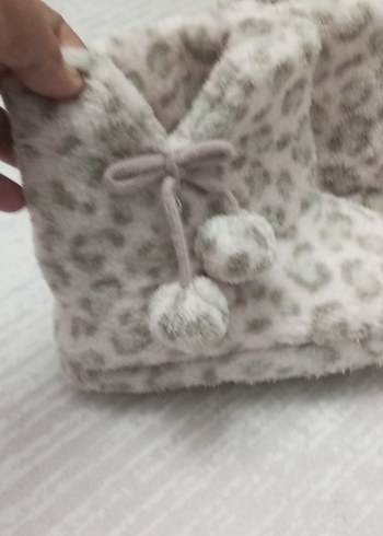 Leopar Desenli Peluş Kız çocuk Ev Terliği - Görsel 2