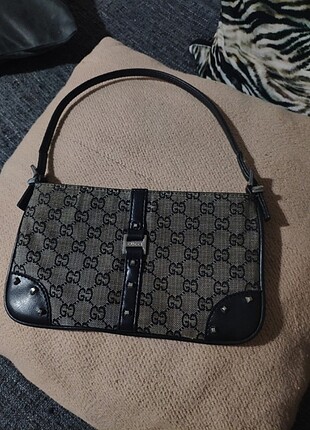 Gucci çanta 