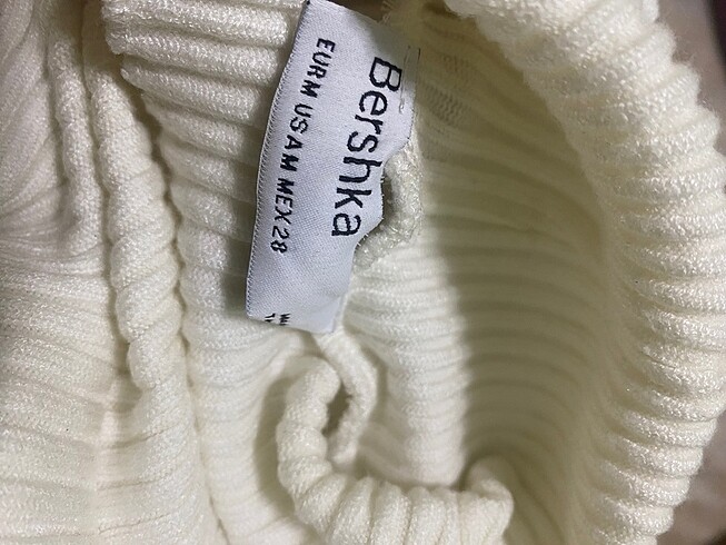 m Beden Bershka crop