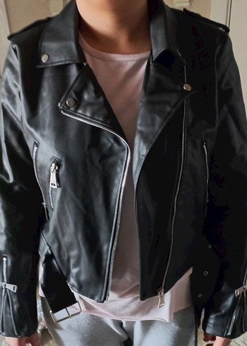 Siyah Kadın Deri Biker Ceket