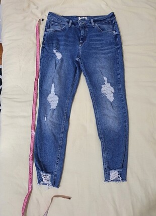 Pantolon kot yırtık mom jean boyfriend