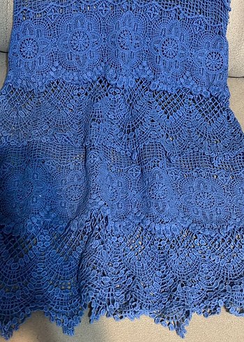 Mavi Dantel Detaylı Kısa Dantel Elbise - Görsel 2