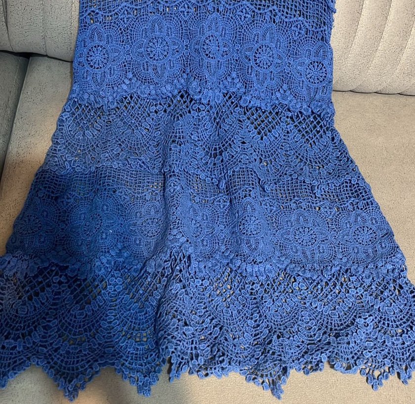 Mavi Dantel Detaylı Kısa Dantel Elbise - Görsel 2