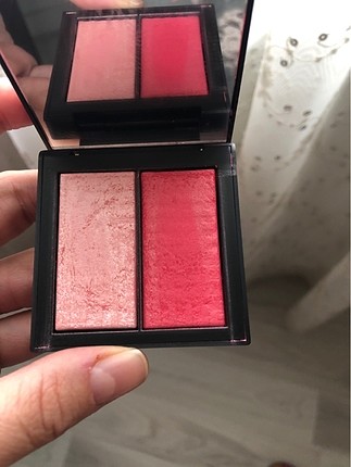 Nars ıslak kuru allık