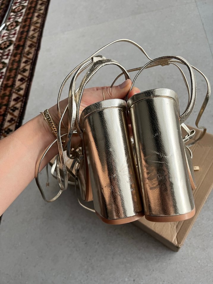 Altın Deri Platform Topuklu Kadın Ayakkabı - Görsel 4