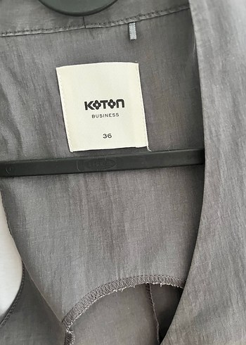 Gri V Yakalı Düğmeli Kadın Yelek - Görsel 6