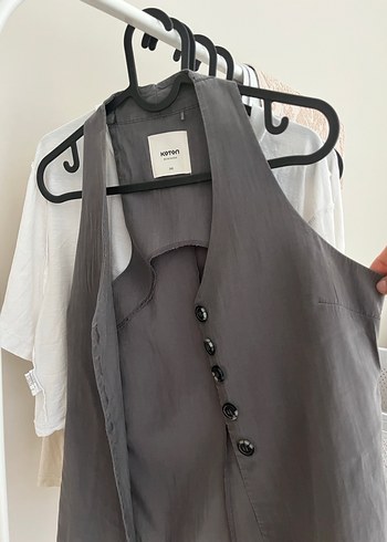 Gri V Yakalı Düğmeli Kadın Yelek - Görsel 5
