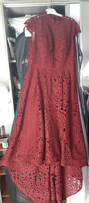 Bordo abiye