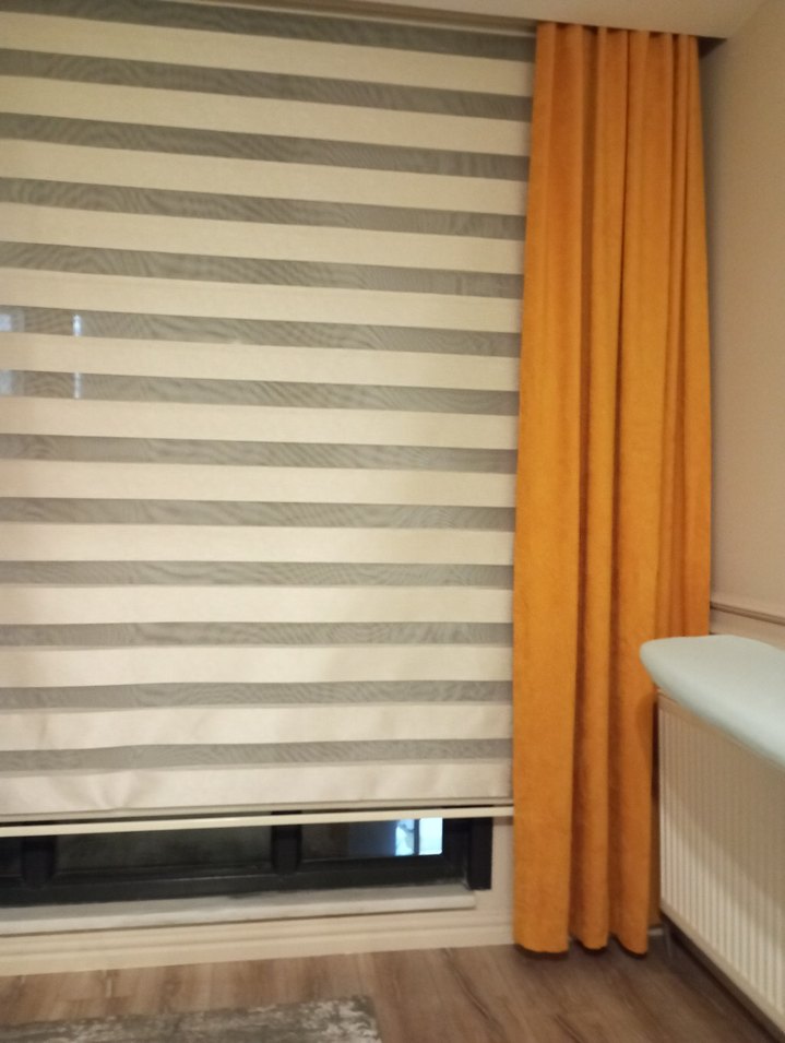 Sarı ve Gri Çizgili Modern Perde - Görsel 2