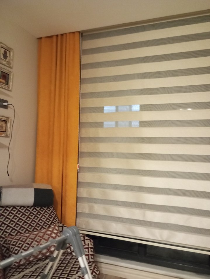 Sarı ve Gri Çizgili Modern Perde - Görsel 5