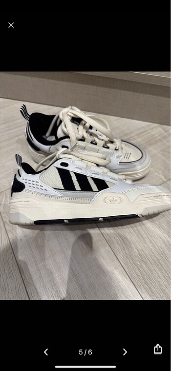 36,5 Beden beyaz Renk Adidas 36,5 no