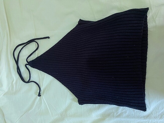 Trendyol boyundan bağlamalı crop