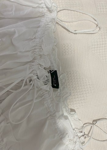 Zara Beyaz Keten Fırfırlı Straplez Bluz