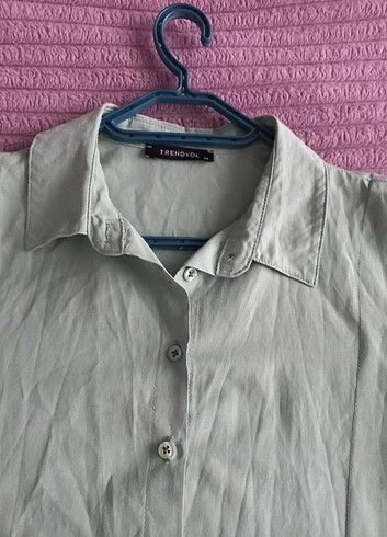 34 Beden Mint yeşili gömlek