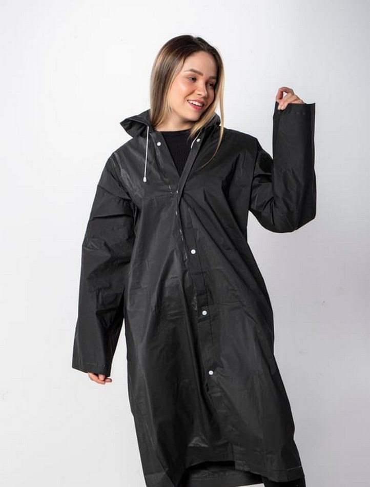 Siyah Kapüşonlu Eva Kumaş Kadın Yağmurluk - Görsel 2