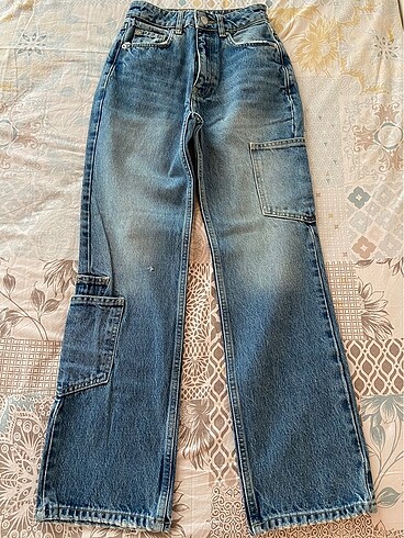 32 Beden mavi Renk Mavi jean