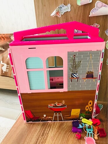  Beden Renk Barbie evi
