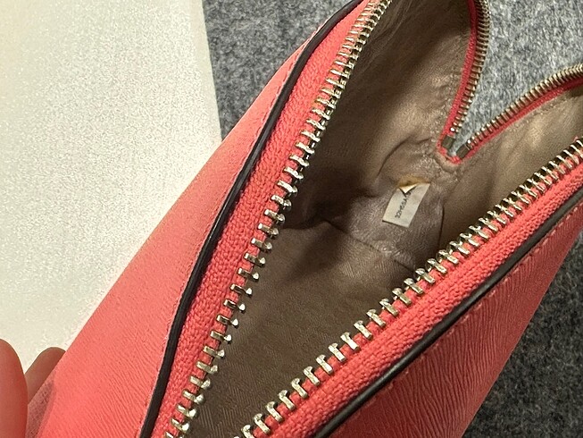 Micheal kors makyaj cantasi - Görsel 5