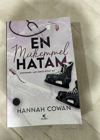 En Mükemmel Hatam - Hannah Cowan