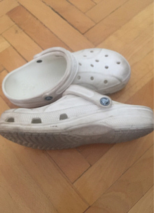 40 Beden Crocs terlik