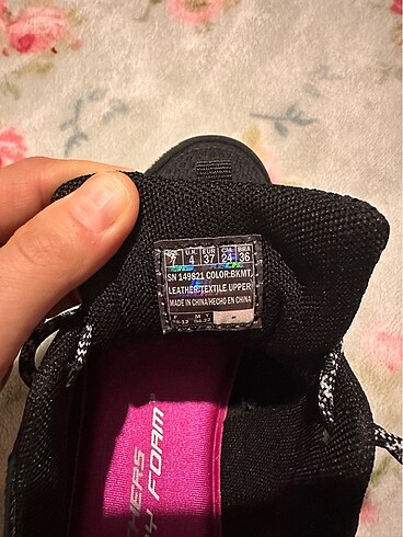 37 Beden siyah Renk Skechers Hillcrest outdoor ayakkabı