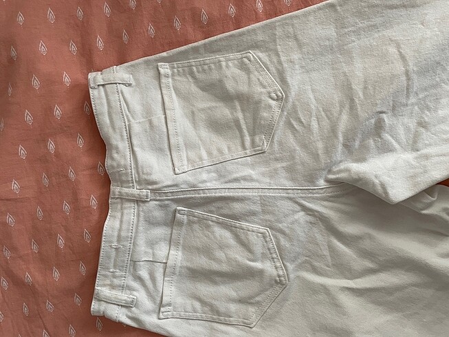 Beyaz wide leg jean
