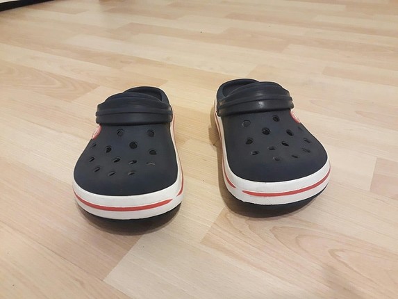 ERKEK ÇOCUK TERLİK