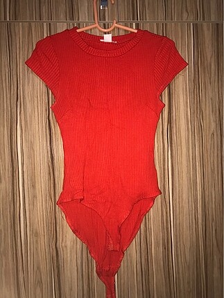 H&M Hm çıt çıtlı body