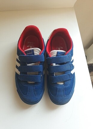 Orjinal adidas spor ayakkabisi 31 numara