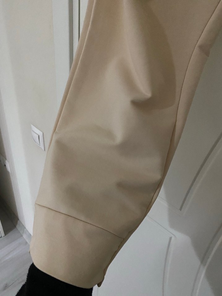 Bej Kapüşonlu spor takım - Görsel 3