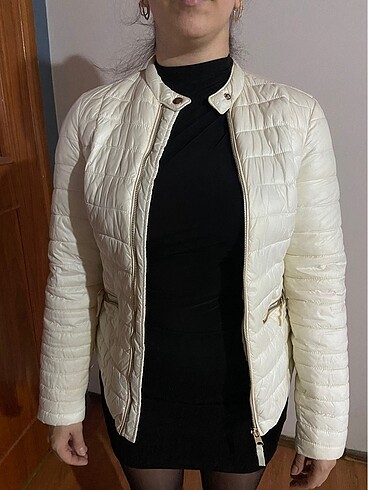 Bershka mont