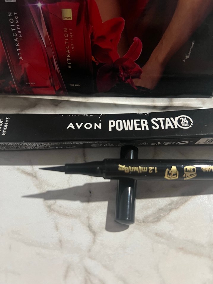 Avon PowerStay Siyah Eyeliner Kalemi - Görsel 3