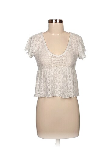 Stradivarius Bluz %70 İndirimli.
