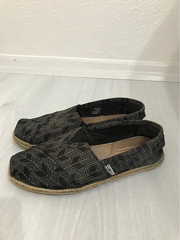 Toms Ayakkabı